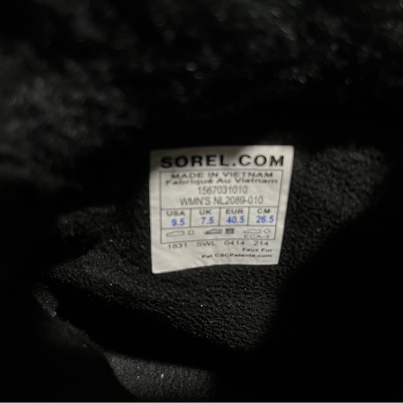 Sorel women’s Tivoli II Suede black faux fur lined lace up boots size 9.5 - Picture 10 of 11